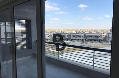 Apartment - 4 Bedrooms - 4 Bathrooms for sale in New Giza - Cairo Alexandria Desert Road - 6 October City - Giza