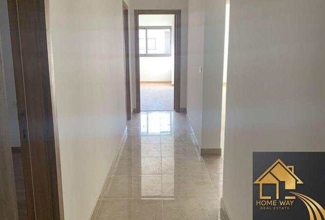 8510518 - Property Image 2