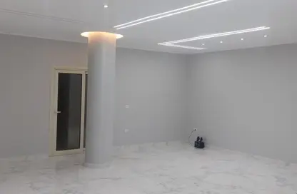 Apartment - 3 Bedrooms - 3 Bathrooms for rent in Street 43 - District 5 - The 5th Settlement - New Cairo City - Cairo