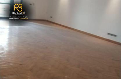 Apartment - 3 Bedrooms - 2 Bathrooms for sale in Zayed 2000 - 4th District - Sheikh Zayed City - Giza