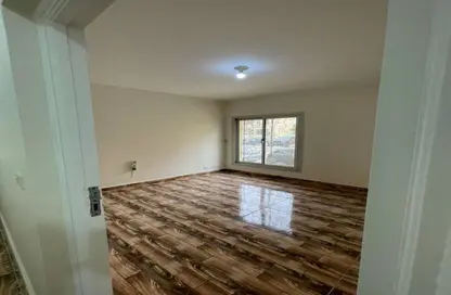 شقة - 3 غرف نوم - 2 حمامات للايجار في شارع ام كلثوم - الرحاب المرحلة الثالثة - الرحاب - مدينة القاهرة الجديدة - القاهرة