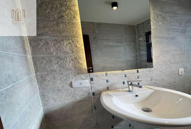 68272338 - Property Image 3