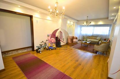 Apartment - 2 Bedrooms - 1 Bathroom for sale in Smouha - Hay Sharq - Alexandria