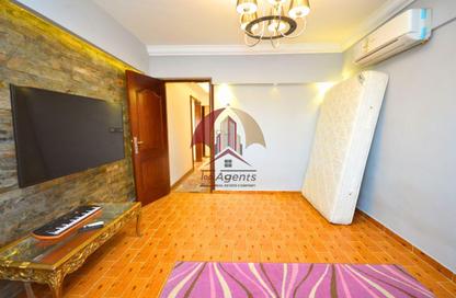 Apartment - 2 Bedrooms - 1 Bathroom for sale in Smouha - Hay Sharq - Alexandria