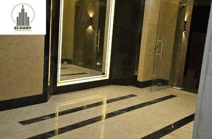 Apartment - 3 Bedrooms - 3 Bathrooms for sale in New Narges - New Cairo City - Cairo