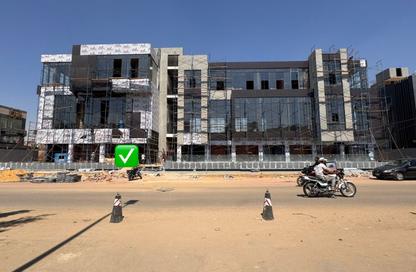 Retail - Studio - 1 for sale in Doctor Ahmed Okasha St. - El Banafseg 6 - El Banafseg - New Cairo City - Cairo