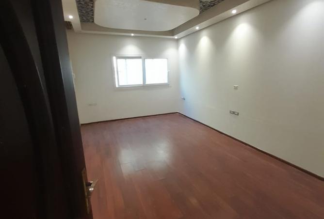 8452485 - Property Image 3