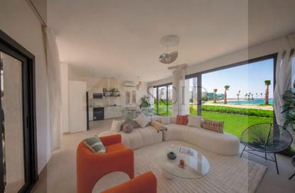 Chalet - 3 Bedrooms - 3 Bathrooms for sale in Ramla - Ras Al Hekma - North Coast
