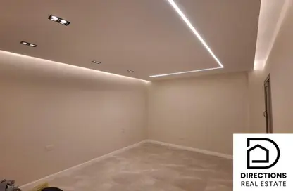 شقة - 2 غرف نوم - 2 حمامات للايجار في جاليريا  مون فالى - المستثمرين الجنوبية - مدينة القاهرة الجديدة - القاهرة