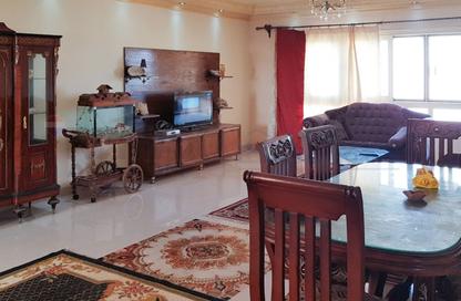 Apartment - 3 Bedrooms - 2 Bathrooms for rent in Kafr Abdo - Roushdy - Hay Sharq - Alexandria