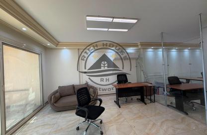 Office Space - Studio - 3 for rent in Madkhal Sharkt Al Nakhl Wa Al Handasa St. - Smouha - Hay Sharq - Alexandria