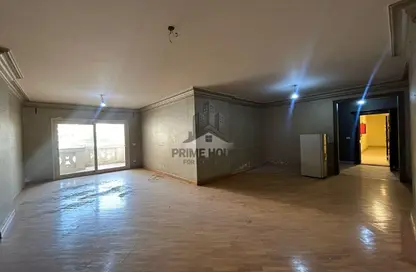 مساحات مكتبية - 3 غرف نوم - 2 حمامات للايجار في شارع محمد فوزي معاذ - سموحة - حي شرق - الاسكندرية