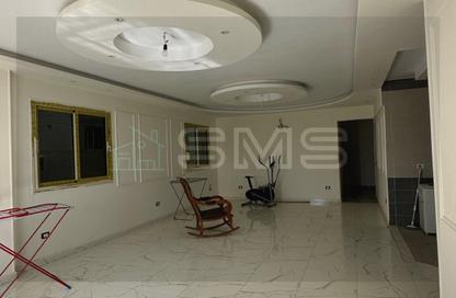 Apartment - 4 Bedrooms - 3 Bathrooms for sale in South Lotus - El Lotus - New Cairo City - Cairo