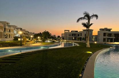 Villa - 5 Bedrooms - 4 Bathrooms for sale in Lake West - Sheikh Zayed Compounds - Sheikh Zayed City - Giza