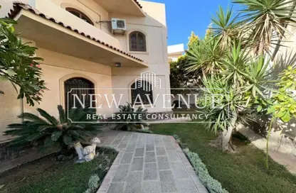فيلا - 6 غرف نوم - 7 حمامات للبيع في شارع واصف غالي باشا - النرجس 4 - النرجس - مدينة القاهرة الجديدة - القاهرة
