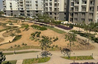 Apartment - 3 Bedrooms - 4 Bathrooms for sale in Hyde Park - New Cairo City - Cairo