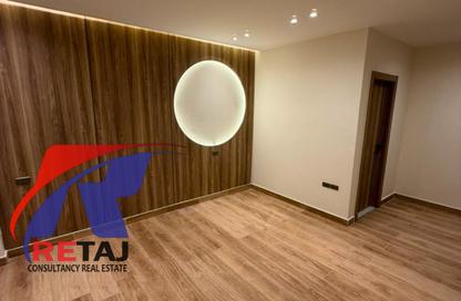 Apartment - 3 - 3 for sale in Mohamed Kamel Al Harouny St. - 6th Zone - Nasr City - Cairo