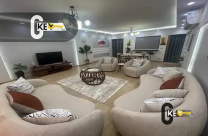 Apartment - 3 Bedrooms - 3 Bathrooms for rent in El Rehab Extension - Al Rehab - New Cairo City - Cairo