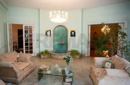 Apartment - 6 Bedrooms - 6 Bathrooms for sale in Roushdy - Hay Sharq - Alexandria