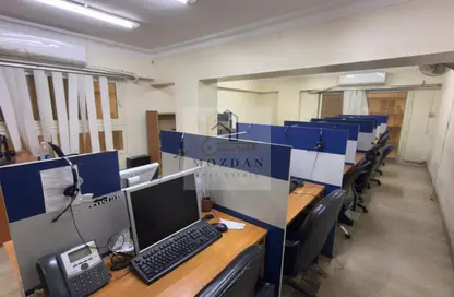 Apartment - 7+ Bedrooms - 4 Bathrooms for rent in 10th Sector - Zahraa El Maadi - Hay El Maadi - Cairo