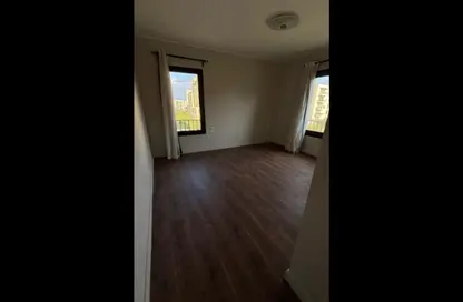 شقة - 2 غرف نوم - 3 حمامات للايجار في أو ويست - كمبوندات 6 أكتوبر - مدينة 6 أكتوبر - الجيزة