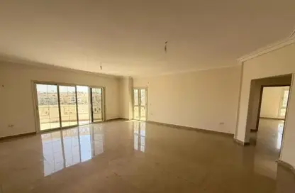 شقة - 3 غرف نوم - 2 حمامات للايجار في المنطقة ز - حى جنوب الاكايمية - مدينة القاهرة الجديدة - القاهرة