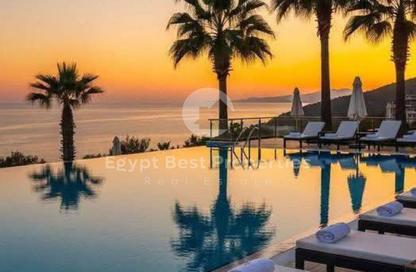 Townhouse - 3 Bedrooms - 4 Bathrooms for sale in Direction White - Ras Al Hekma - North Coast
