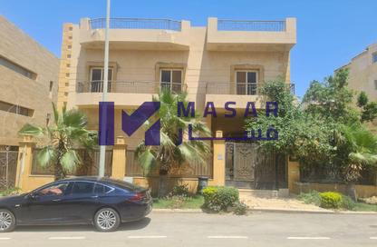 Villa - 5 Bedrooms - 4 Bathrooms for sale in Sayed Darwish St. - Al Narges 7 - Al Narges - New Cairo City - Cairo
