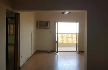 Office Space - 2 Bedrooms - 1 Bathroom for rent in Al Orouba St. - El Ismailia Square - Heliopolis - Masr El Gedida - Cairo