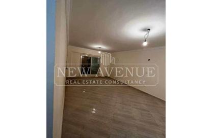 Apartment - 3 Bedrooms - 1 Bathroom for sale in El Koronfel - The 5th Settlement - New Cairo City - Cairo Apartment - 3 Bedrooms - 1 Bathroom for sale in El Koronfel - The 5th Settlement - New Cairo City - Cairo