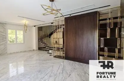 فيلا - 4 غرف نوم - 4 حمامات للايجار في ميفيدا - كمبوندات التجمع الخامس - التجمع الخامس - مدينة القاهرة الجديدة - القاهرة