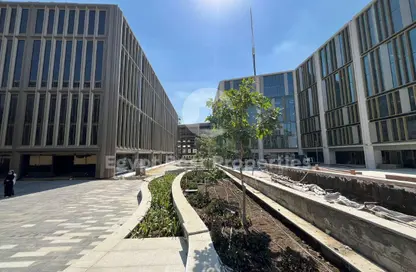 مساحات مكتبية - غرفة نوم - 1 حمام للبيع في شارع ال ٩٠ الجنوبي - شارع التسعين الجنوبي - التجمع الخامس - مدينة القاهرة الجديدة - القاهرة