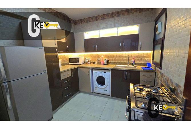 52196008 - Property Image 3