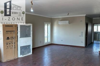 iVilla - 4 Bedrooms - 3 Bathrooms for rent in Mountain View Hyde Park - 5th Settlement Compounds - The 5th Settlement - New Cairo City - Cairo