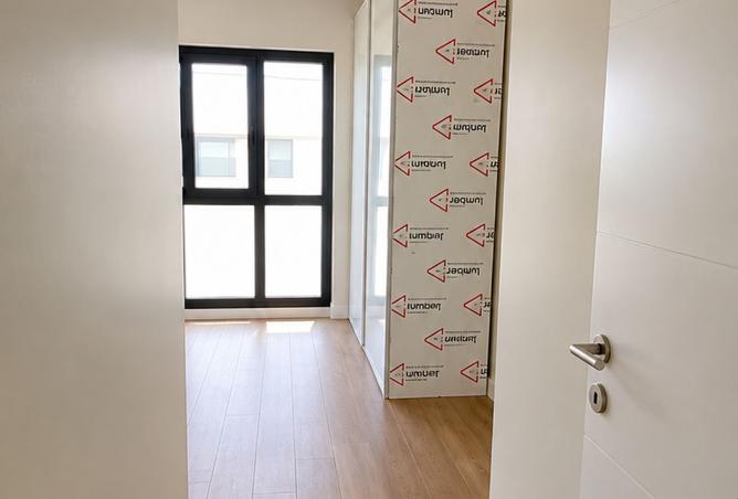 104035952 - Property Image 3