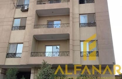 Apartment - 3 Bedrooms - 2 Bathrooms for sale in Mohamed Naguib Axis - Abou El Houl - New Cairo City - Cairo