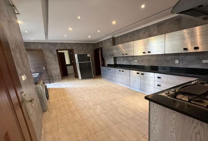 8502084 - Property Image 3