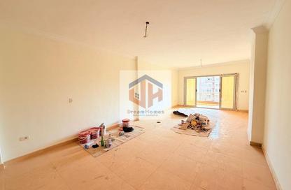 Apartment - 3 Bedrooms - 3 Bathrooms for sale in Wesal City - El Shorouk Compounds - Shorouk City - Cairo