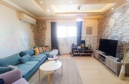 Apartment - 2 Bedrooms - 1 Bathroom for sale in Mohammed Saleh Abou Youssef St. - Saba Basha - Hay Sharq - Alexandria