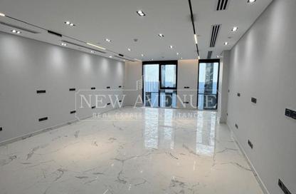 Office Space - Studio - 1 Bathroom for rent in Hyde Park Business District Mall - South Teseen St. - The 5th Settlement - New Cairo City - Cairo