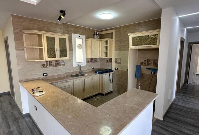 65156387 - Property Image 2