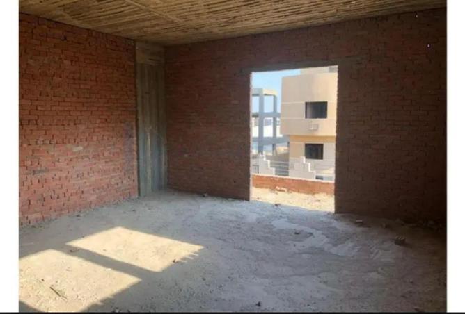 83989082 - Property Image 3