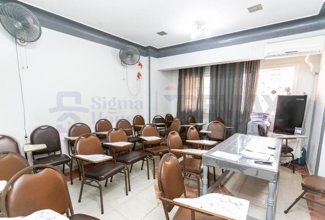 75681251 - Property Main Image