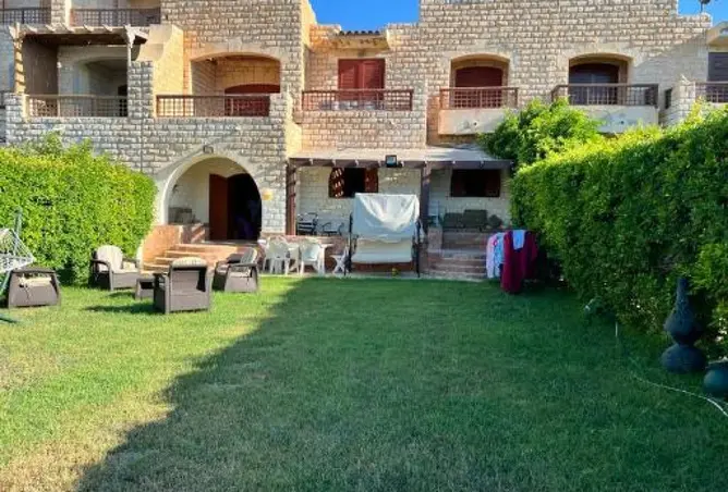98554060 - Property Image 2