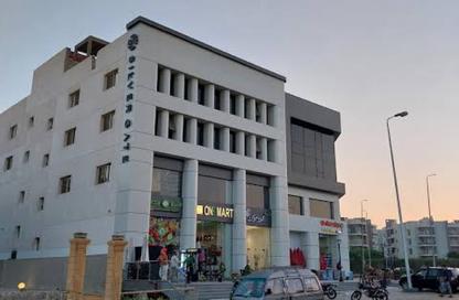 Clinic - Studio - 1 for sale in Silver Gate Mall - 12th District - Sheikh Zayed City - Giza