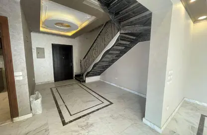 Duplex - 3 Bedrooms - 3 Bathrooms for rent in Palm Hills Village Gate - South Investors Area - New Cairo City - Cairo