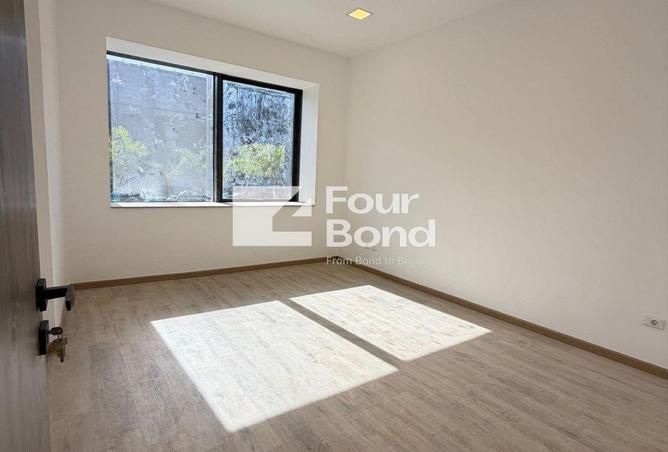 99102862 - Property Image 2