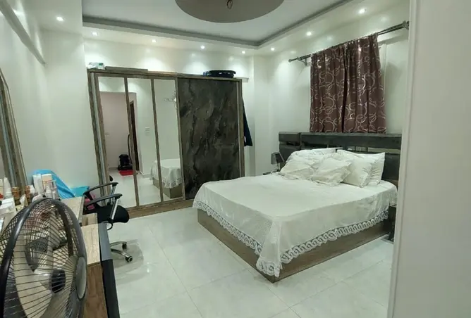 98829755 - Property Image 3