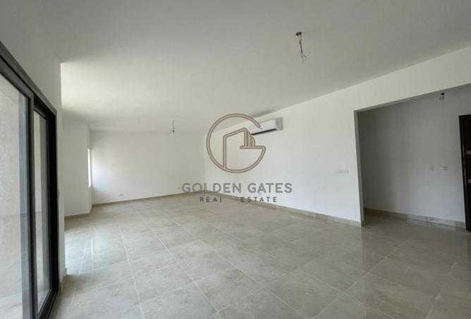 96732386 - Property Image 3