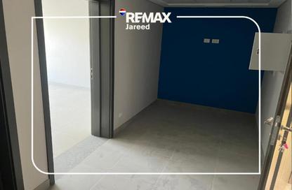 عيادة - استوديو - 1 للبيع في نيو جيزة - طريق مصر اسكندرية الصحراوي - مدينة 6 أكتوبر - الجيزة